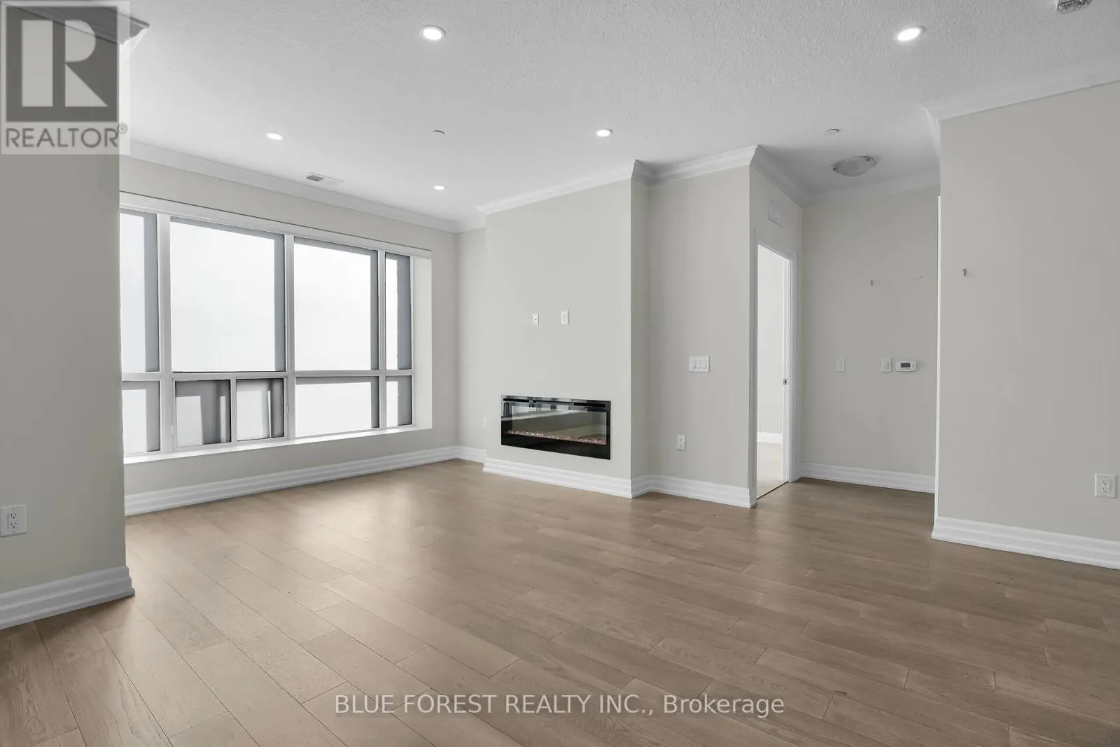 107 - 460 CALLAWAY ROAD, #107