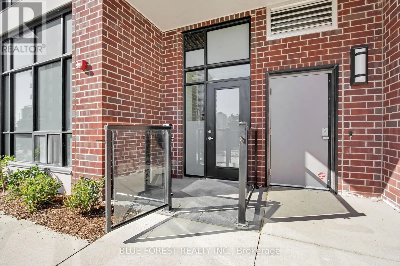 107 - 460 CALLAWAY ROAD, #107