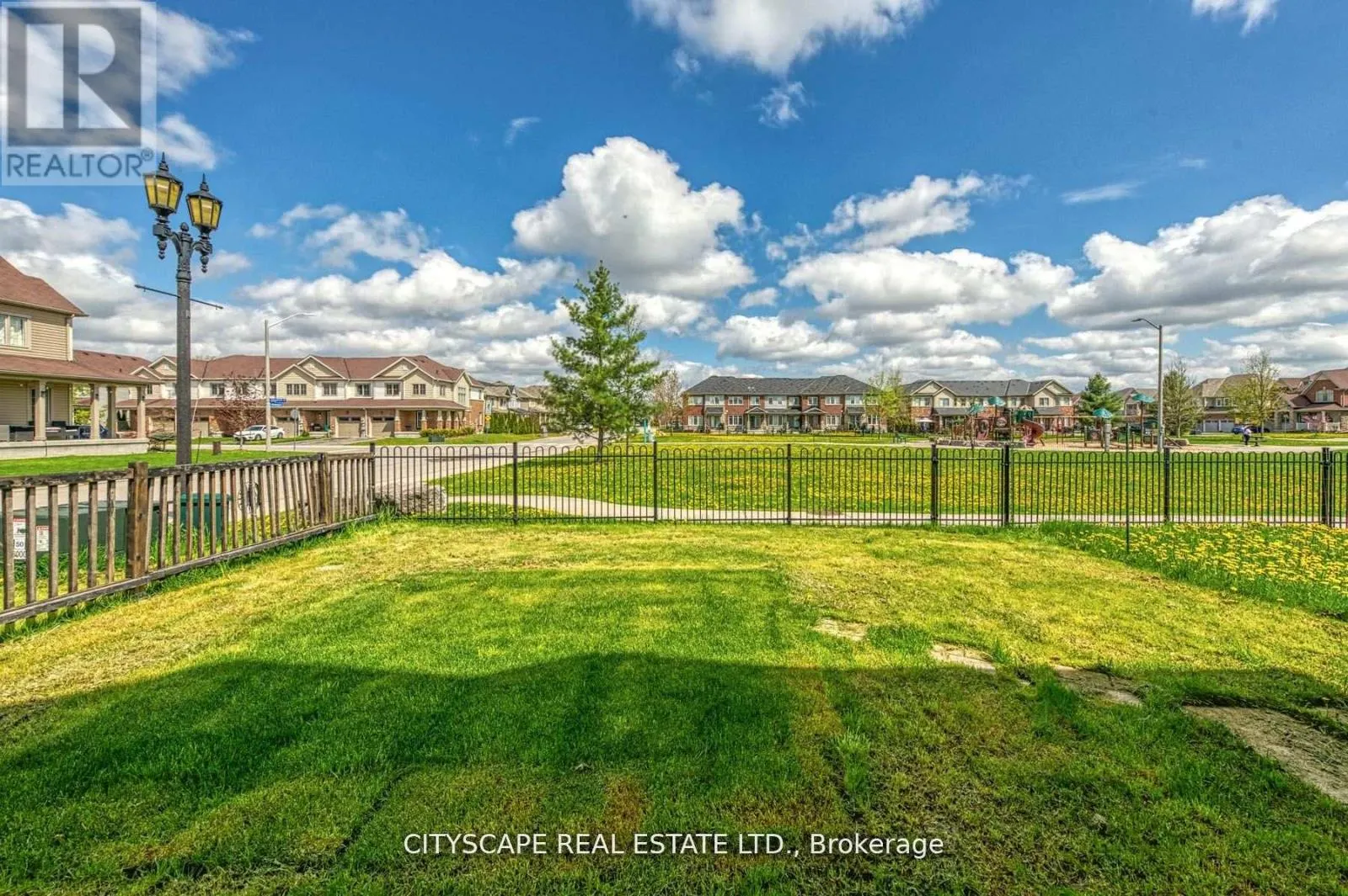 8485 PRIMROSE LANE