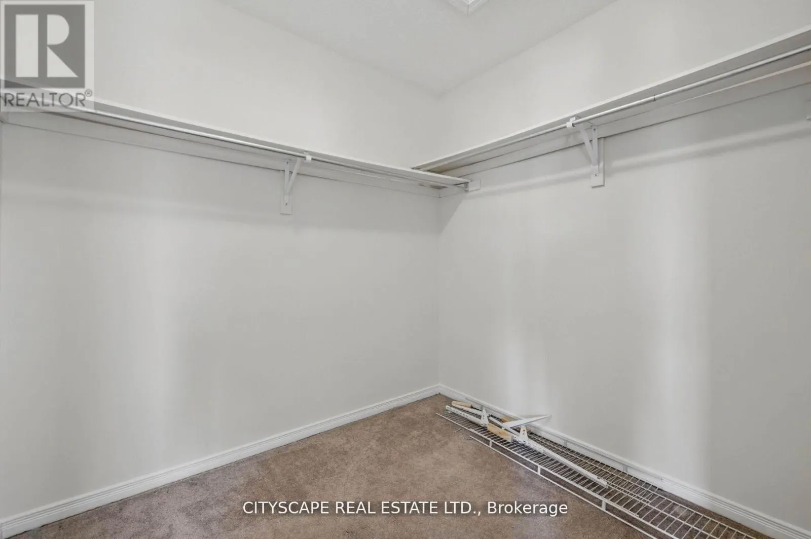 8485 PRIMROSE LANE