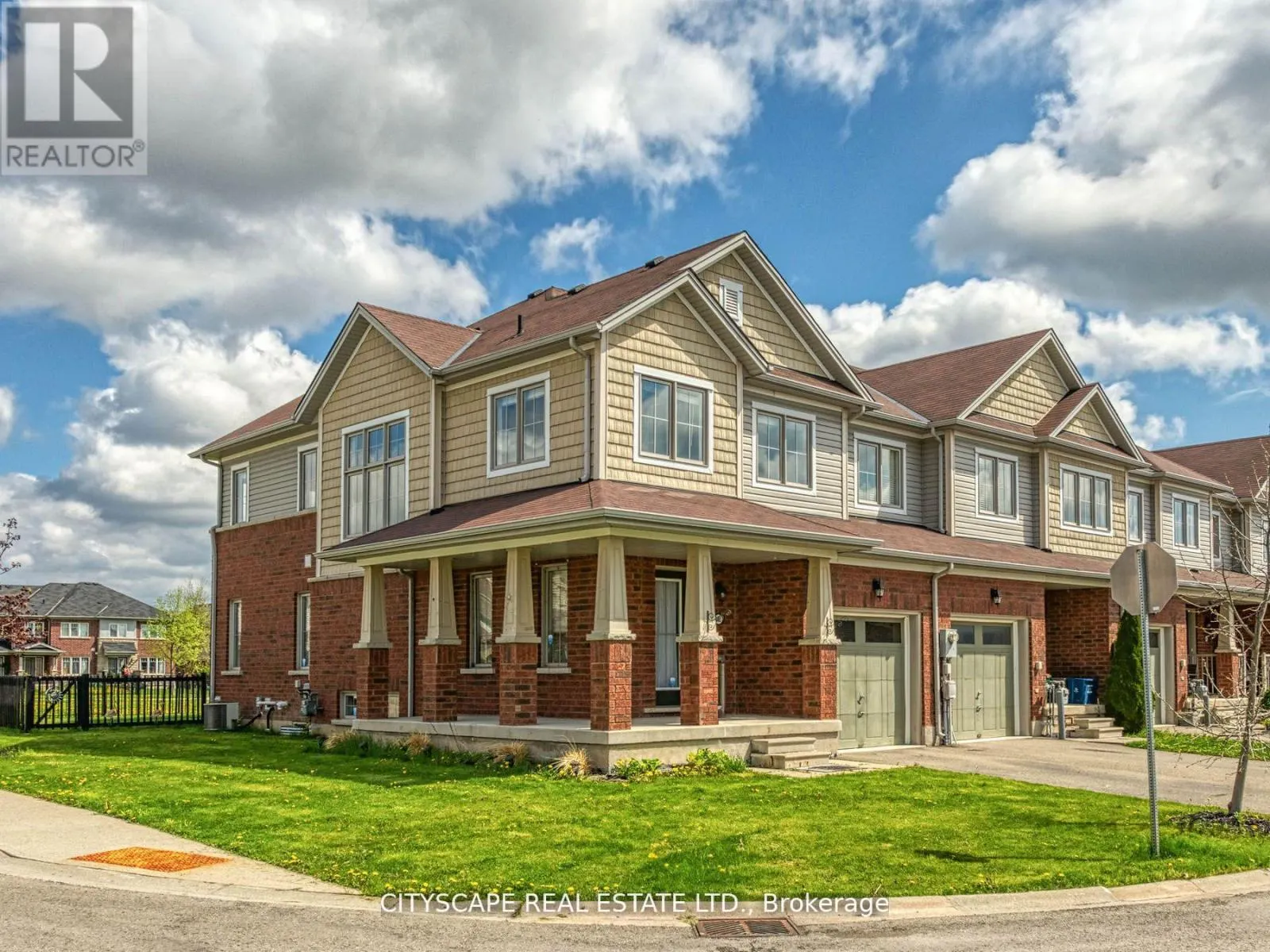 8485 PRIMROSE LANE