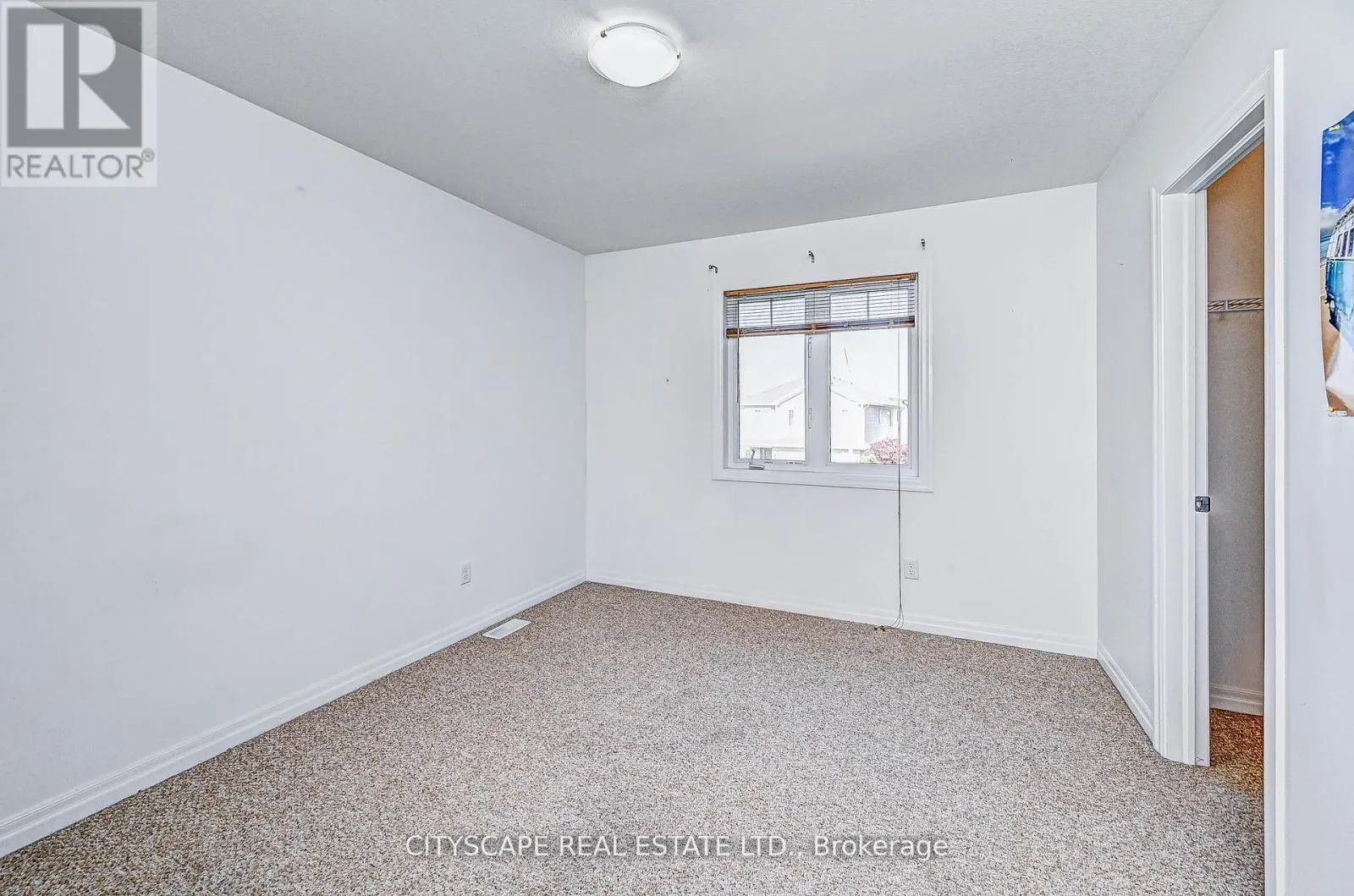 6 CASTLEBAY STREET