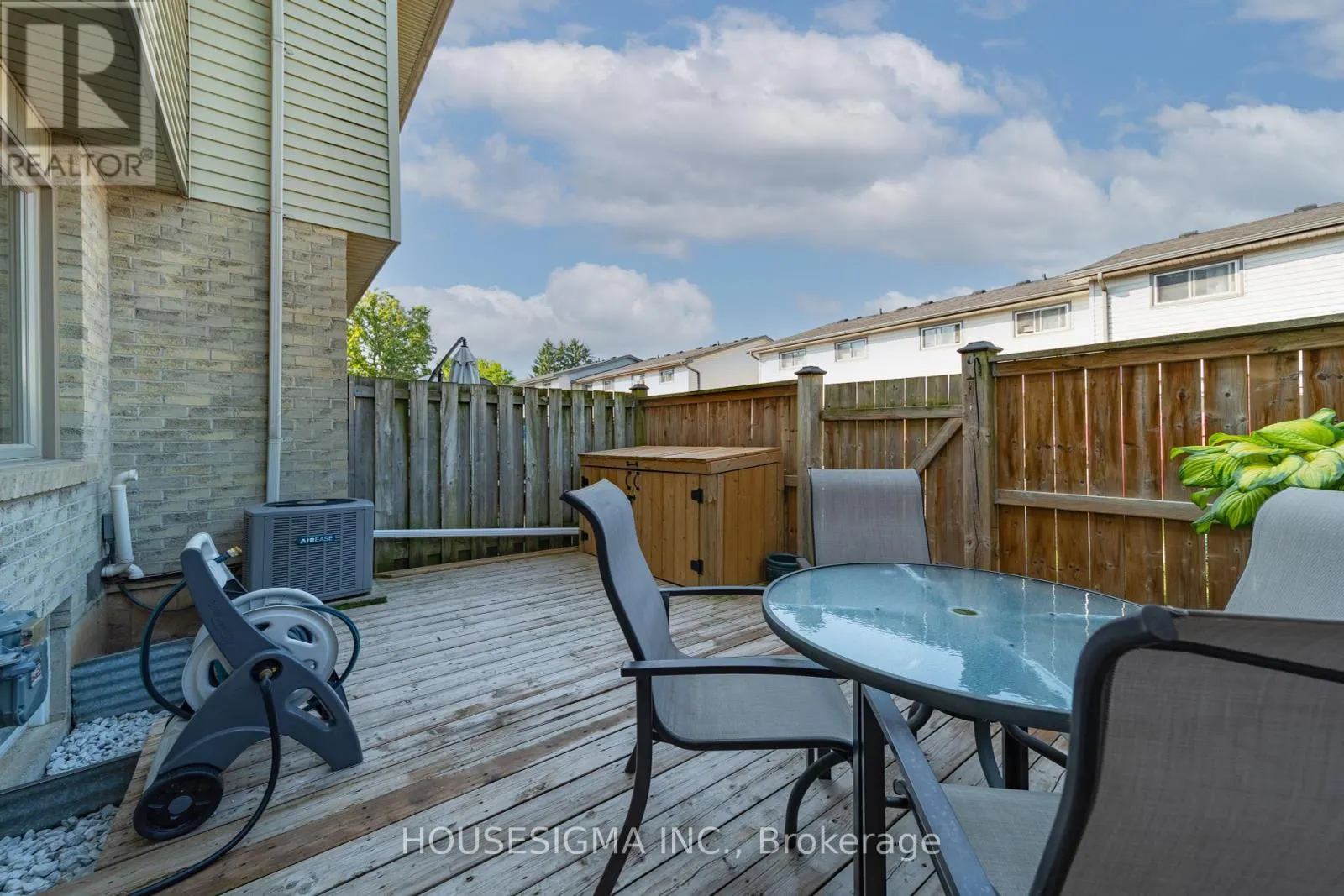 4 - 1225 CHEAPSIDE STREET, #4