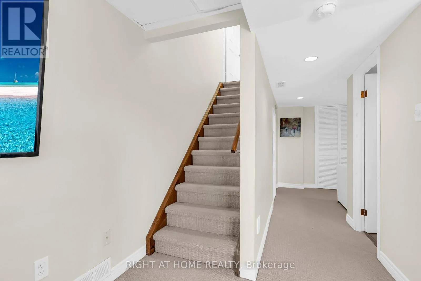 20 SLATER COURT