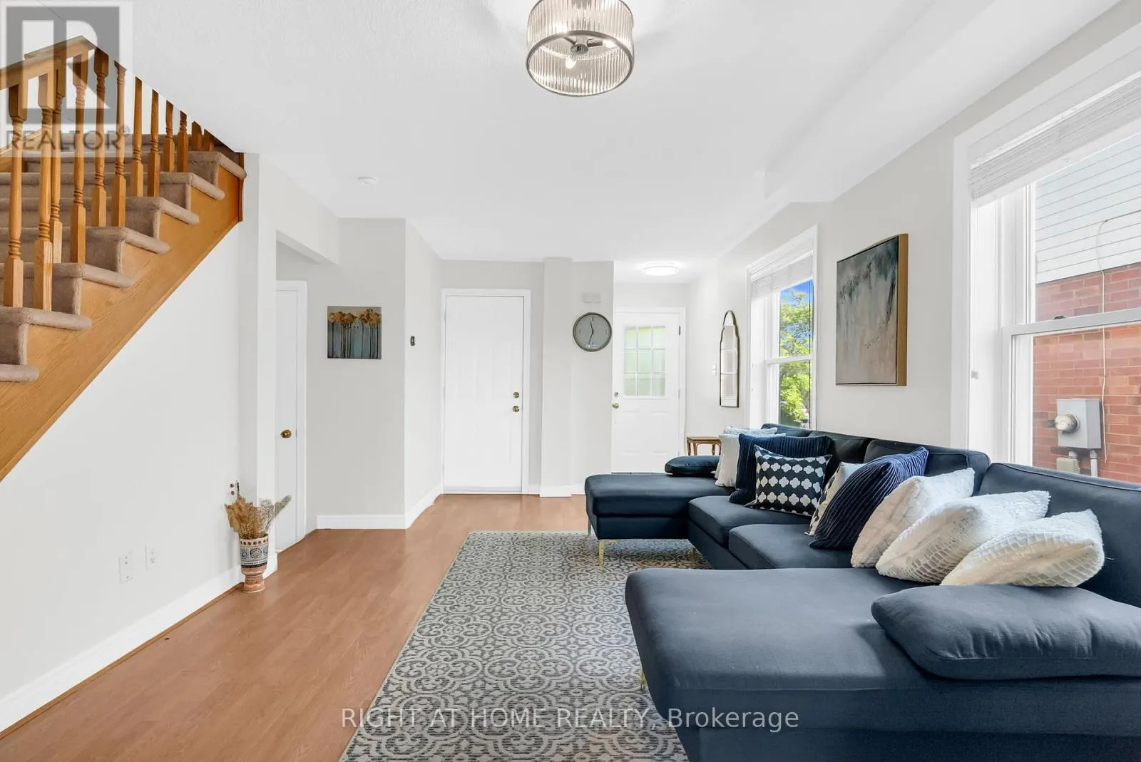 20 SLATER COURT