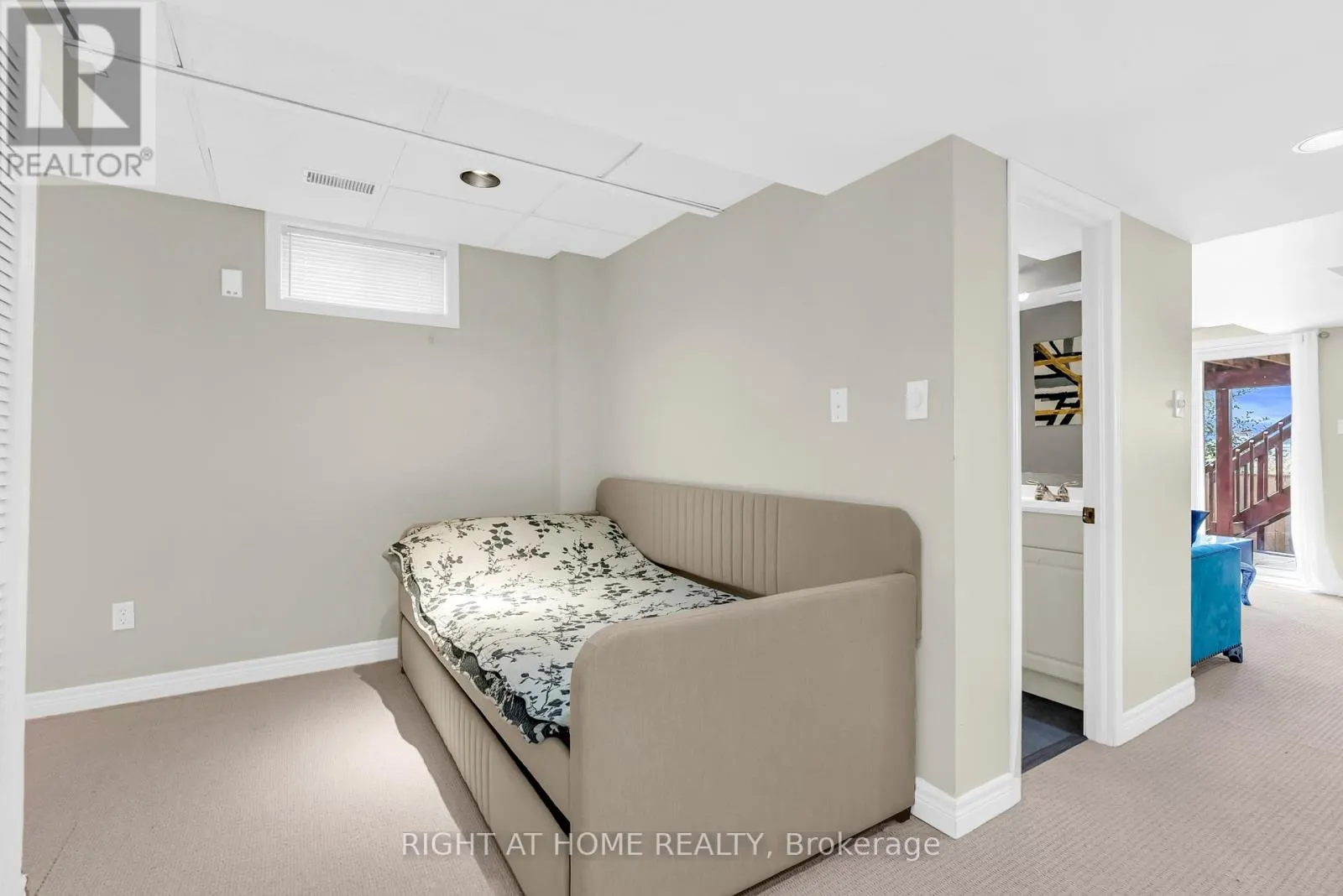 20 SLATER COURT