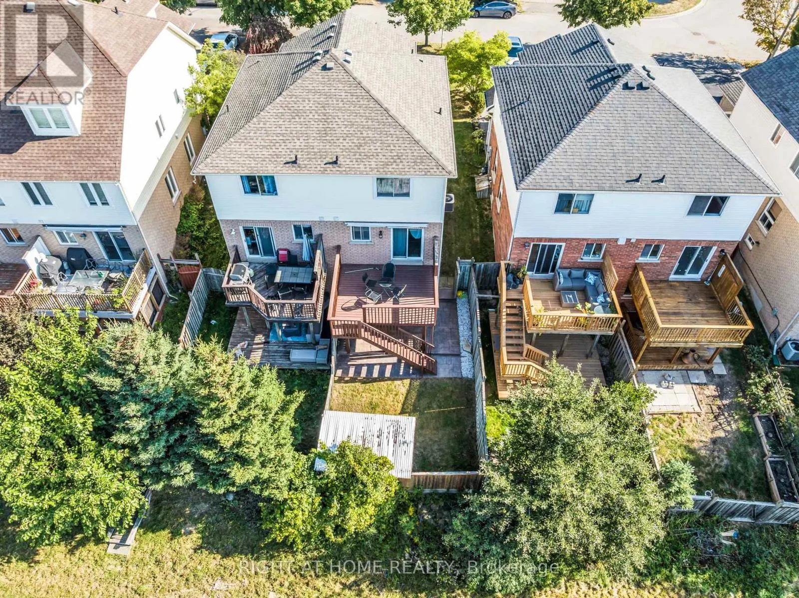 20 SLATER COURT