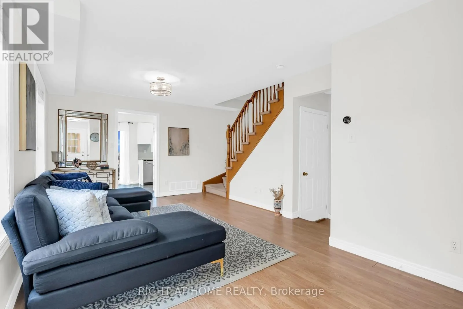 20 SLATER COURT