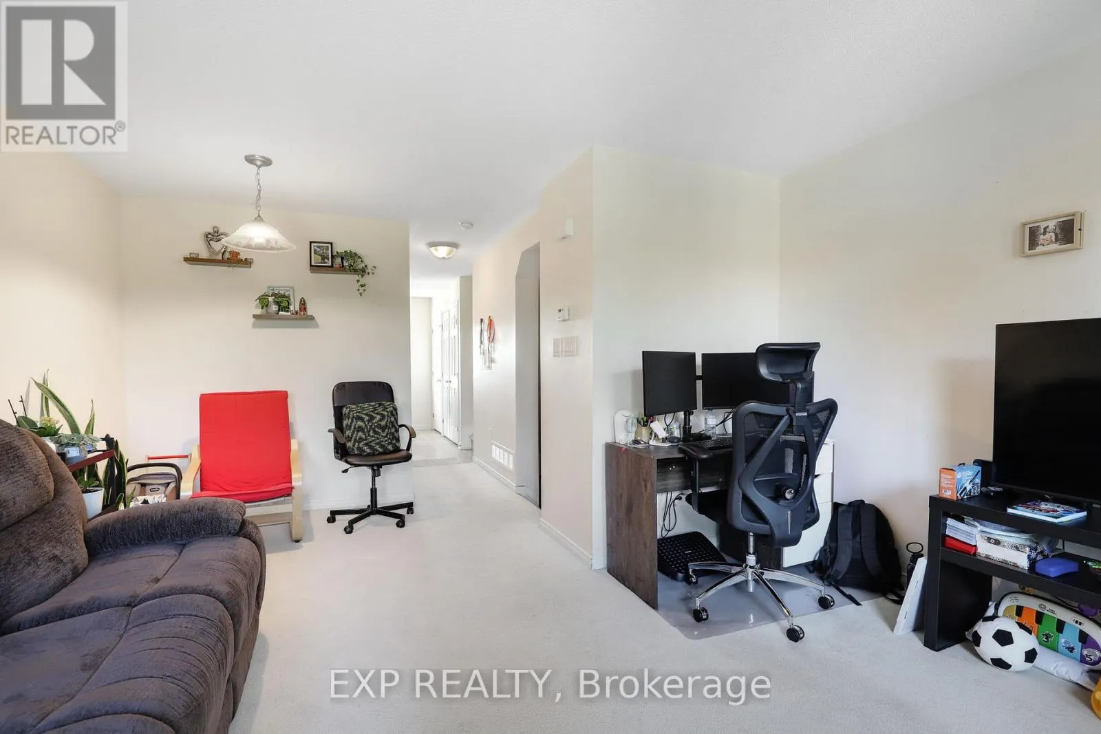 2559 LONGFIELDS DRIVE