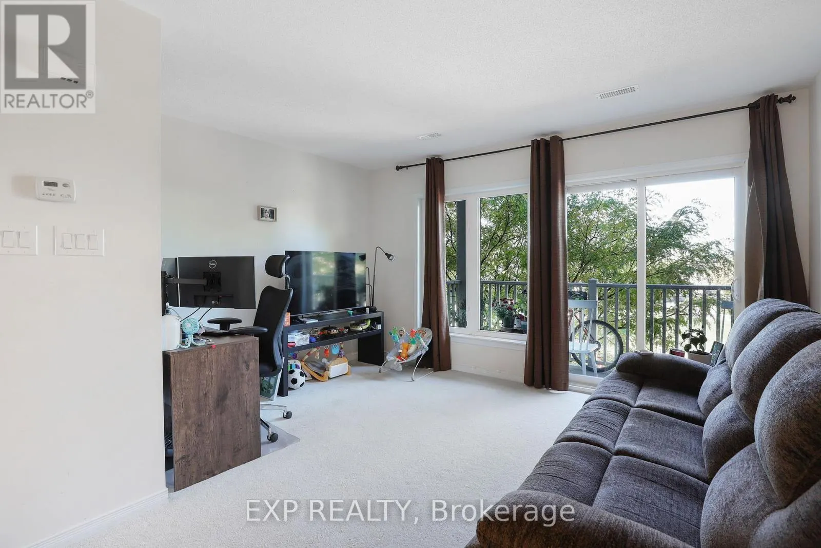 2559 LONGFIELDS DRIVE