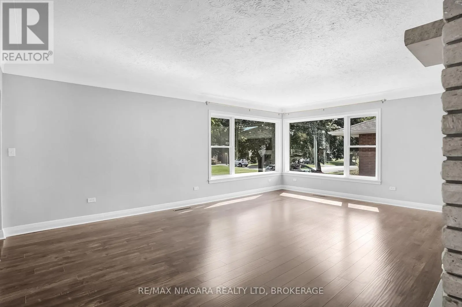 85 DIFFIN DRIVE