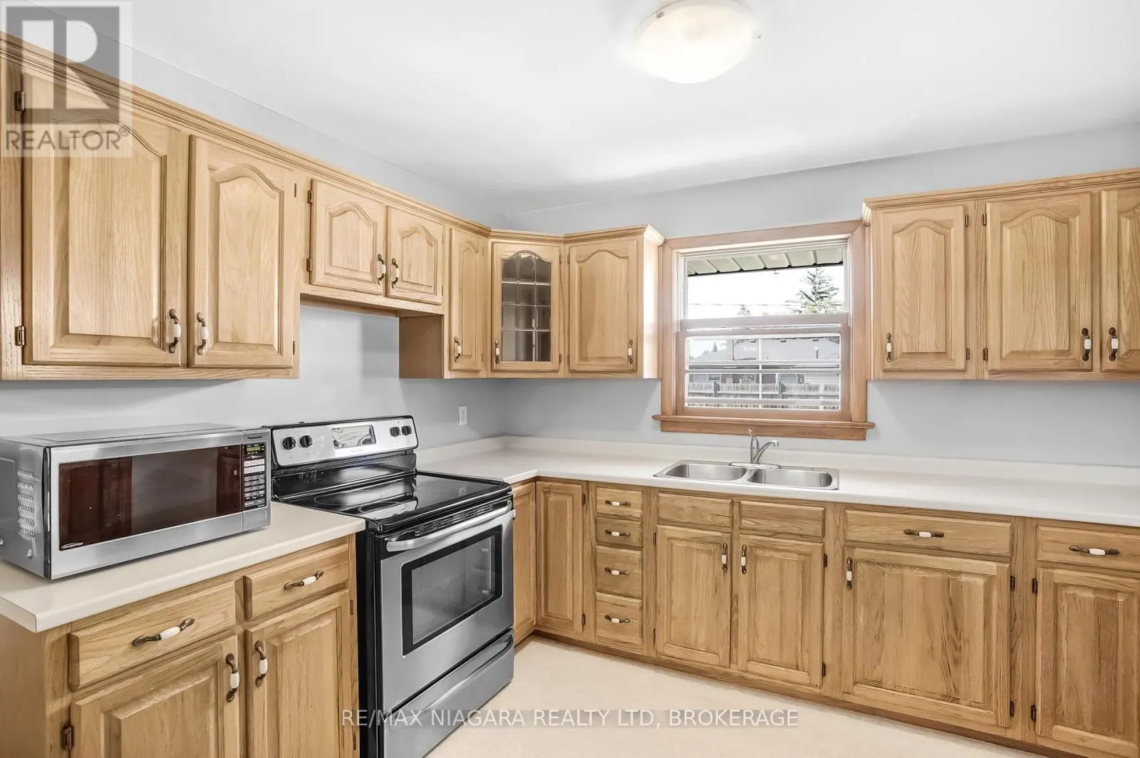 85 DIFFIN DRIVE