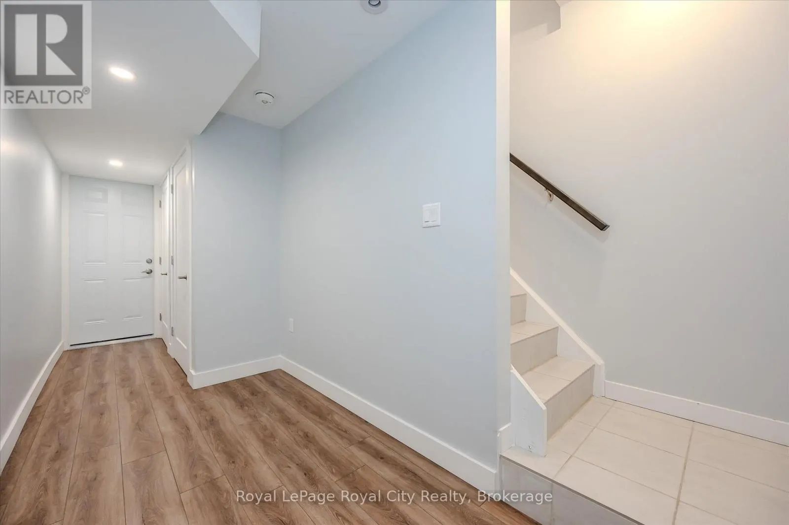 49 RYDER AVENUE