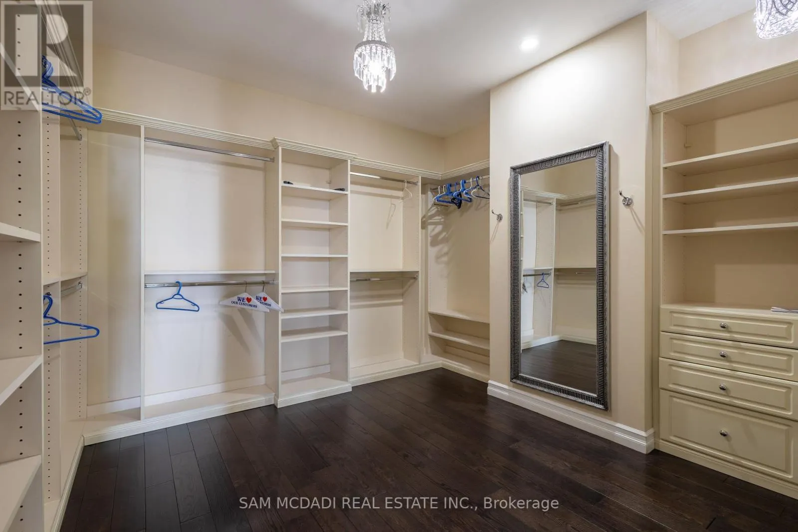 187 BEACH BOULEVARD