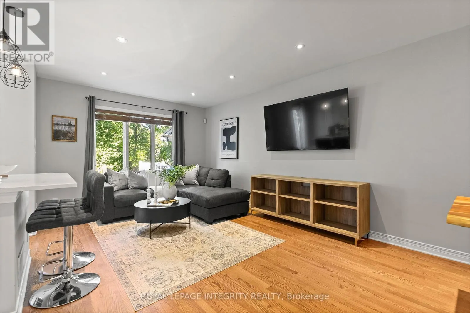 12 SONATA PLACE