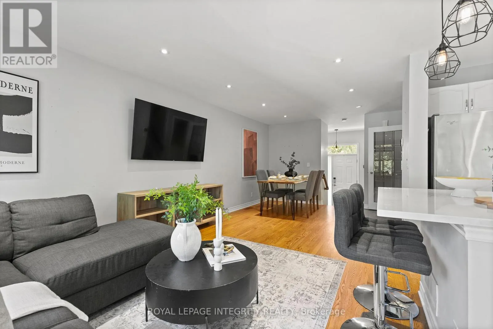 12 SONATA PLACE