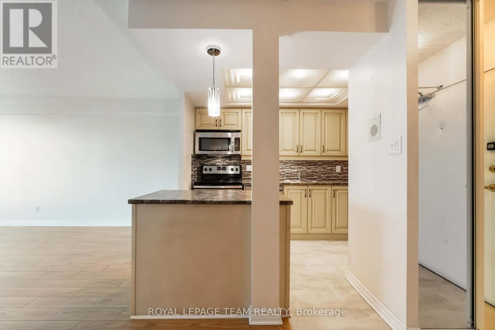 304 - 555 BRITTANY DRIVE
