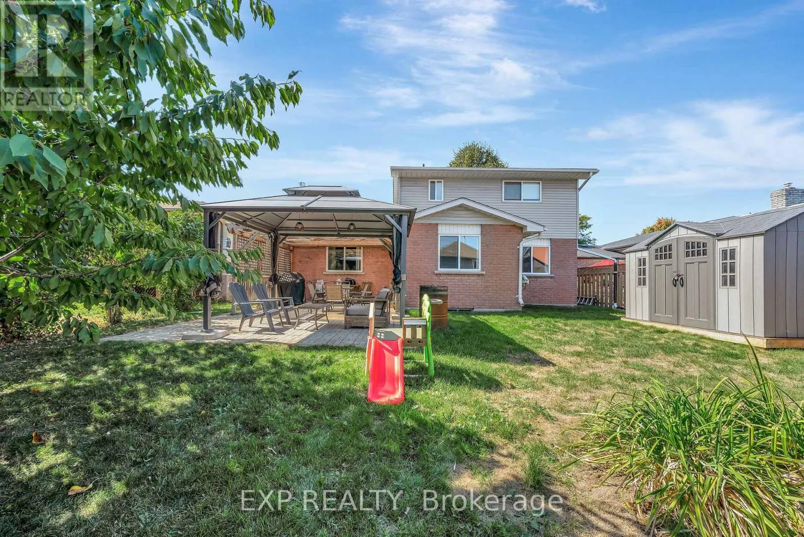6 TAYLOR COURT