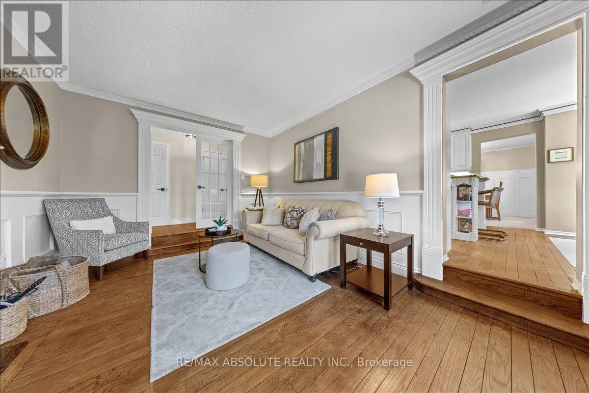3 BUTTONWOOD TRAIL