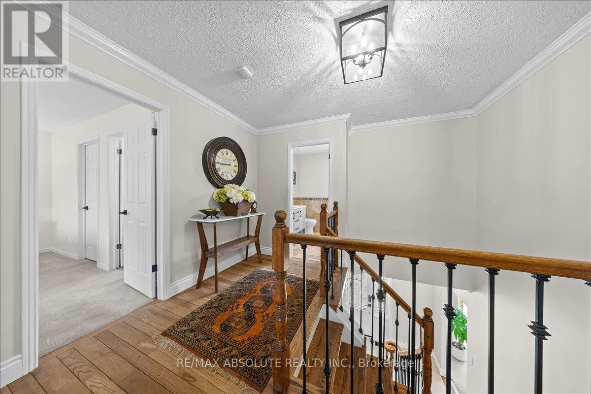 3 BUTTONWOOD TRAIL