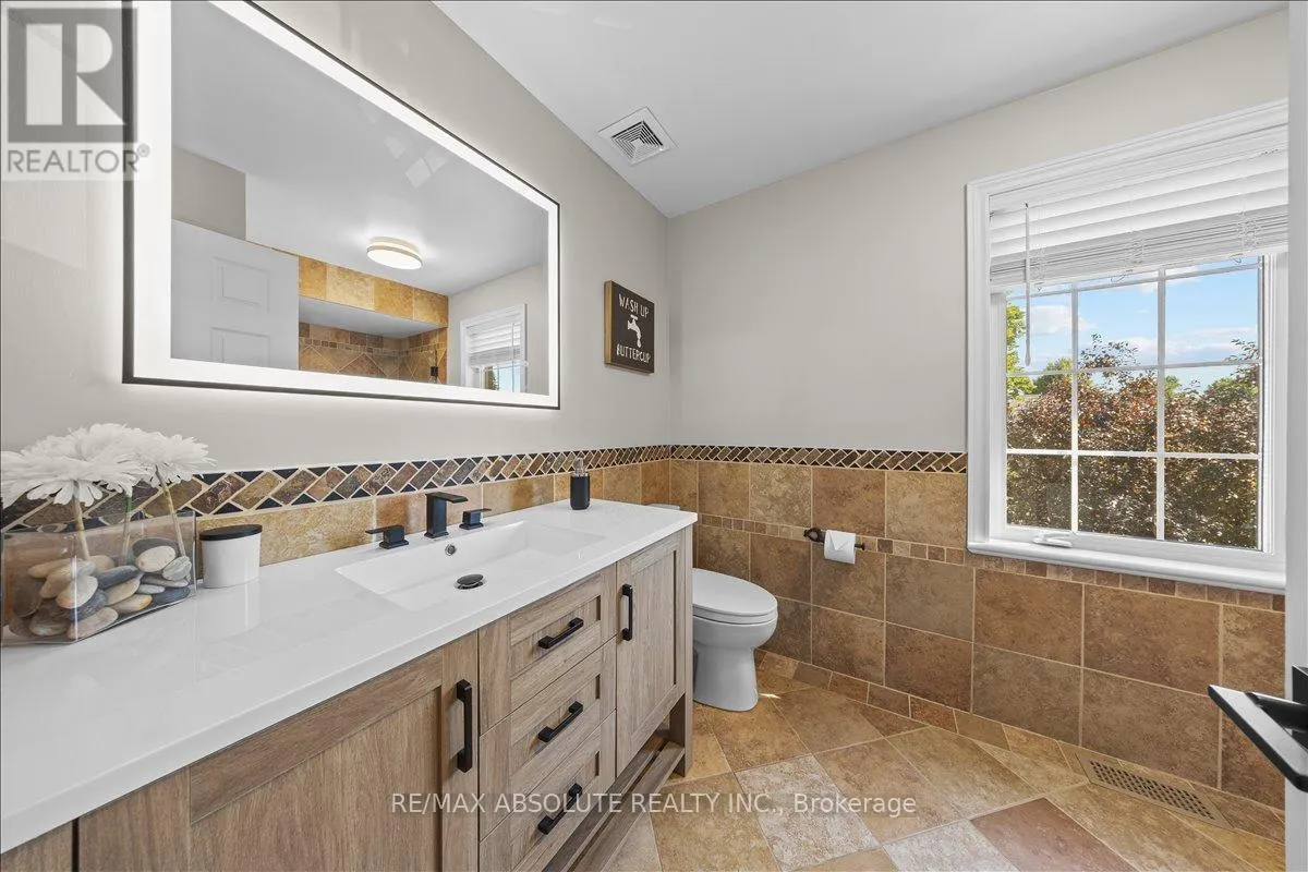 3 BUTTONWOOD TRAIL