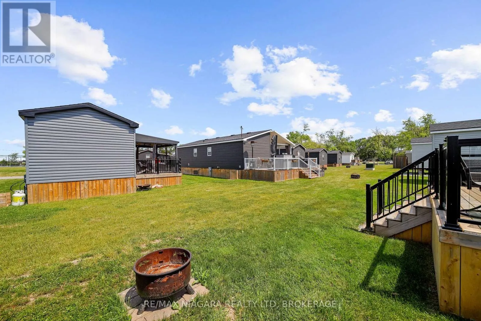 210 - 1501 LINE 8 ROAD, #210