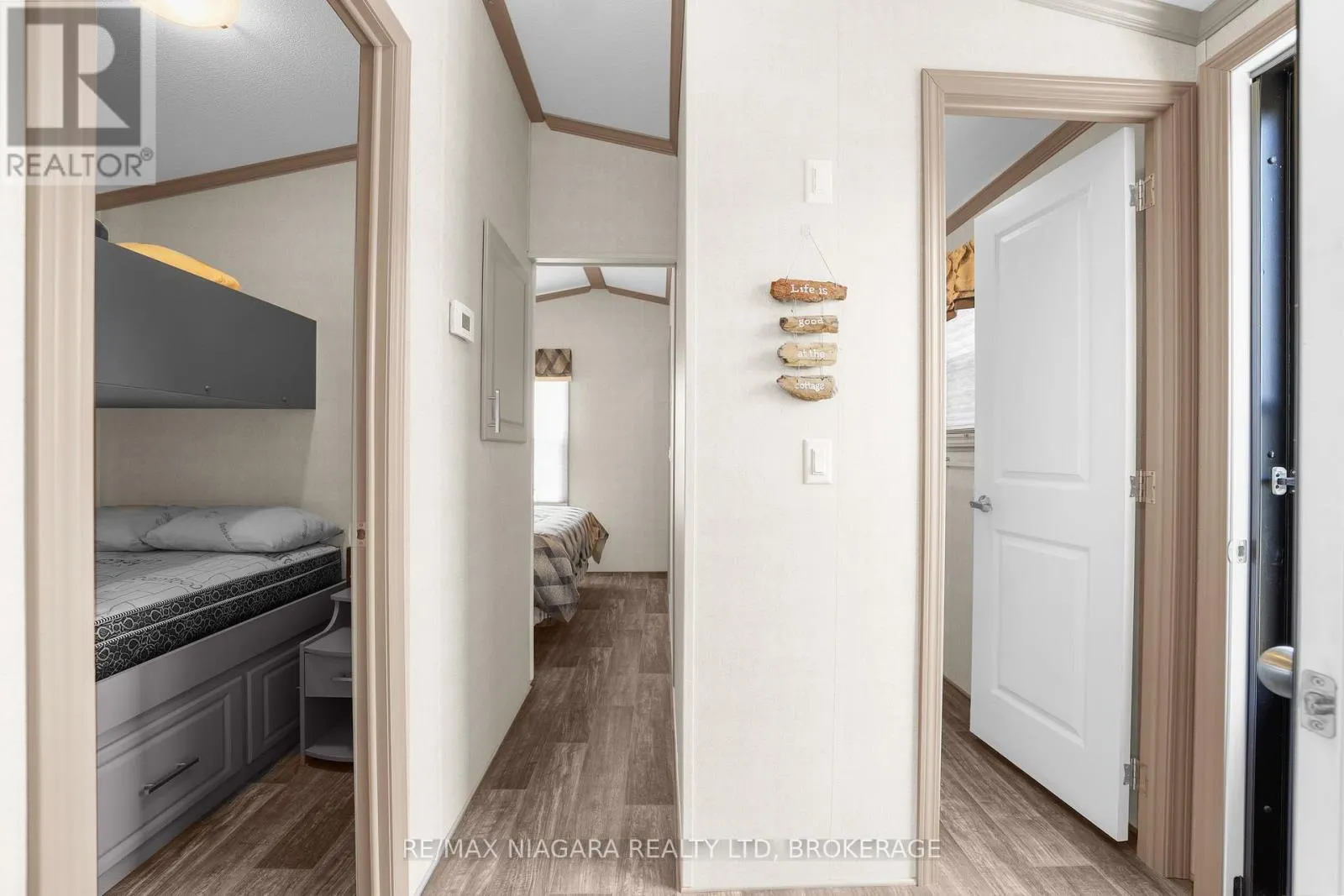 210 - 1501 LINE 8 ROAD, #210