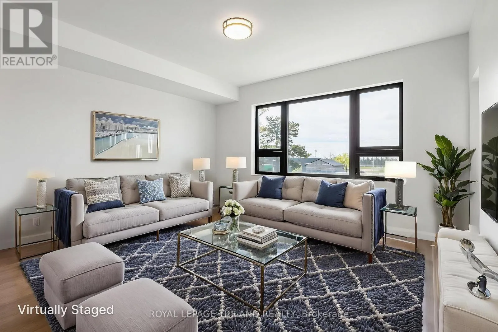 305 - 263 BUTLER STREET, #305