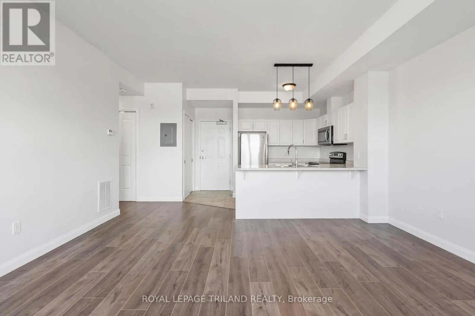 305 - 263 BUTLER STREET, #305