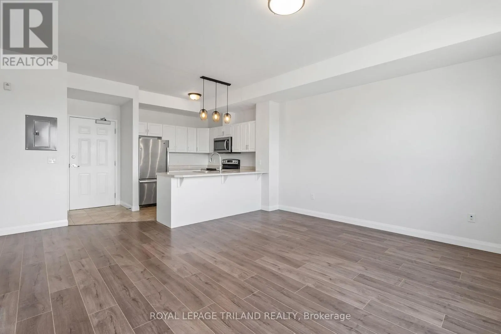 305 - 263 BUTLER STREET, #305