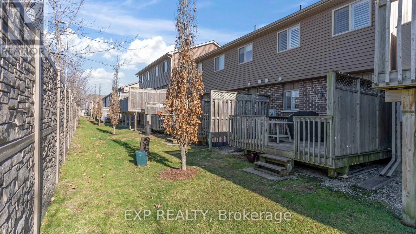 52 - 2635 BATEMAN TRAIL, #52