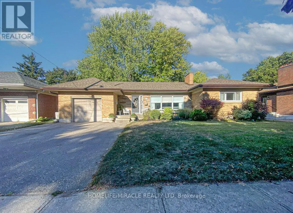 38 KINGSWAY CRESCENT