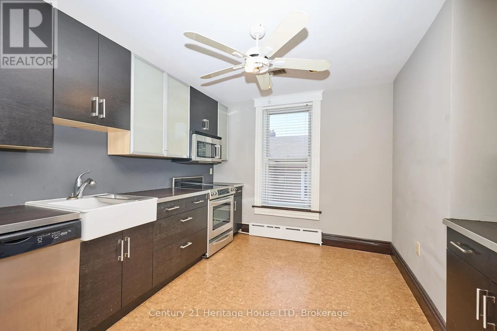 8 MONTEBELLO PLACE