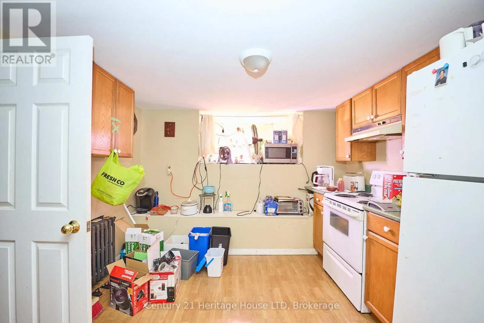 8 MONTEBELLO PLACE