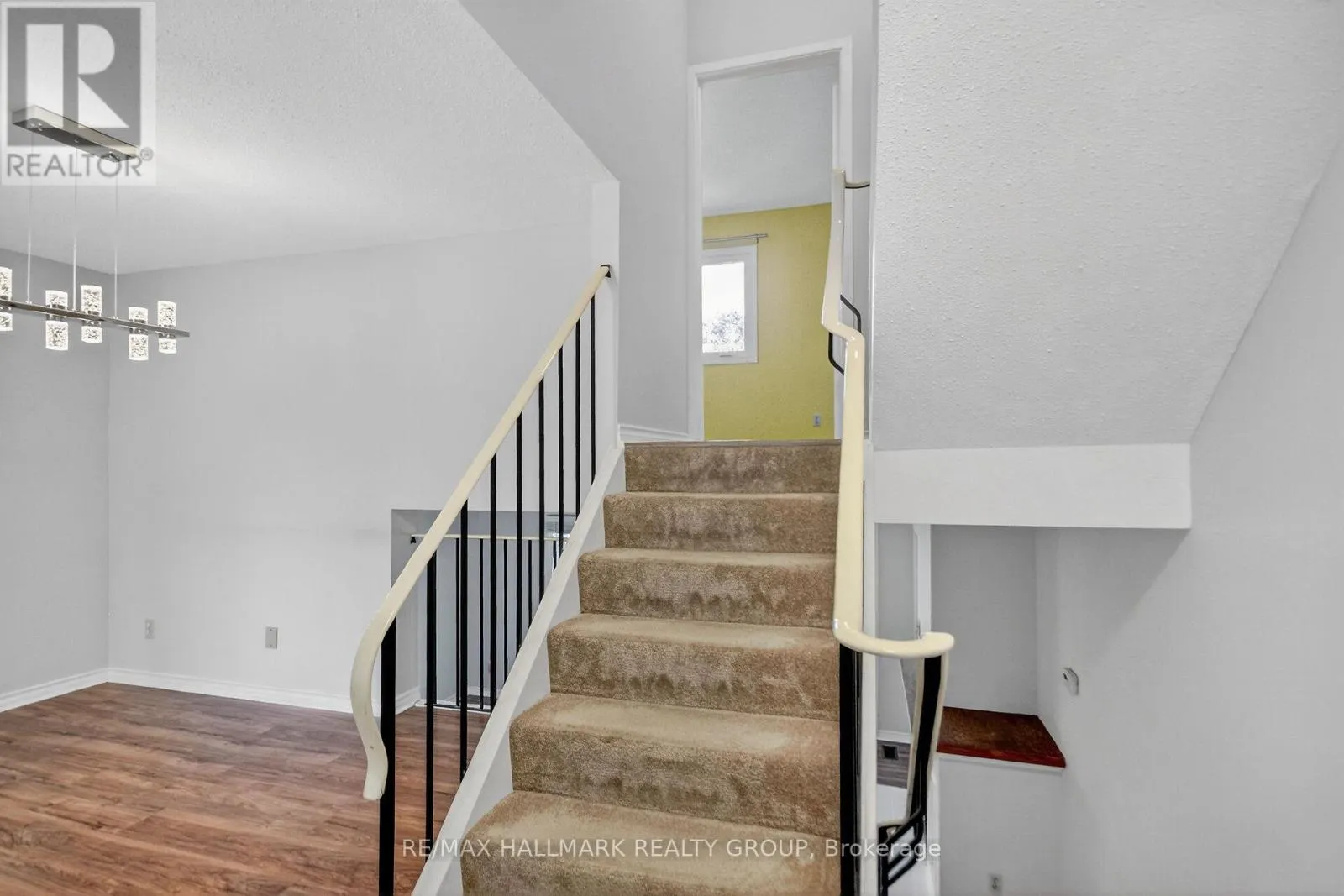 15 - 3350 SOUTHGATE ROAD