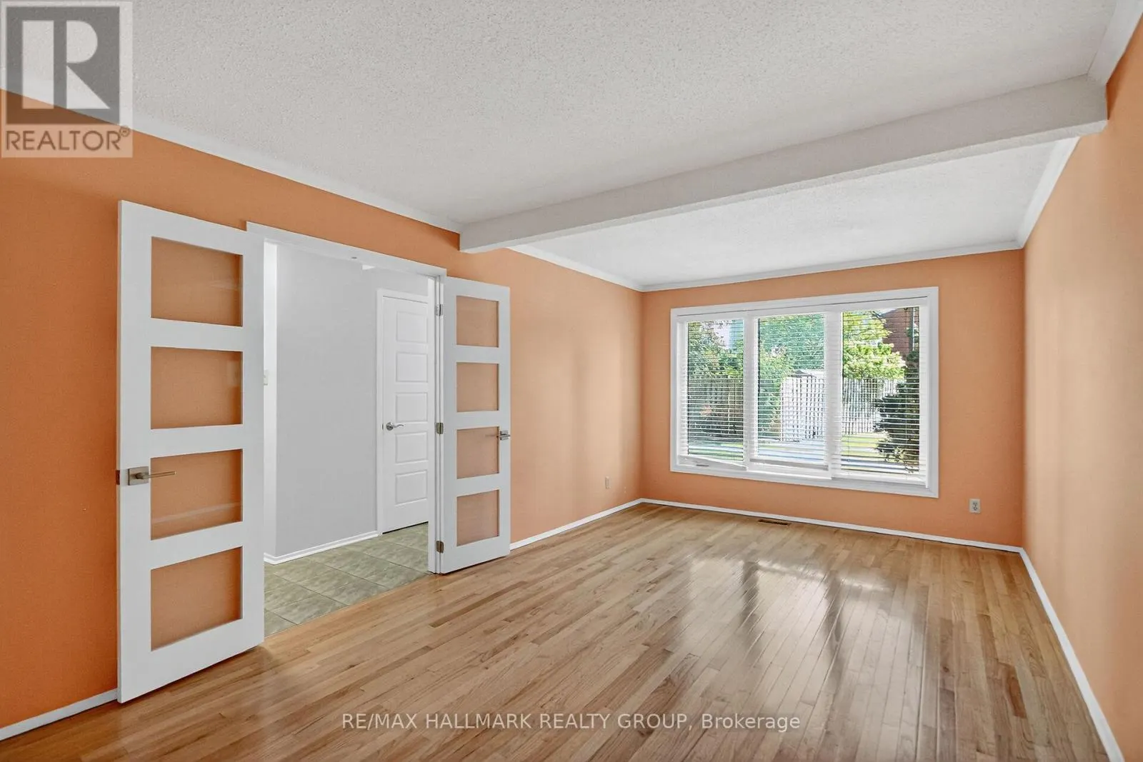 15 - 3350 SOUTHGATE ROAD
