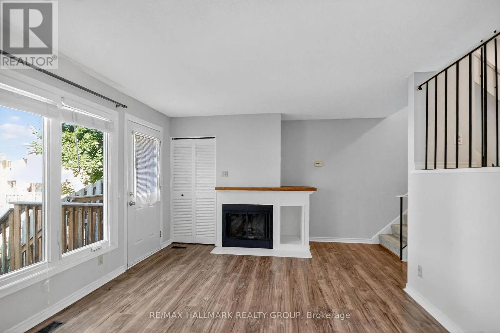 15 - 3350 SOUTHGATE ROAD