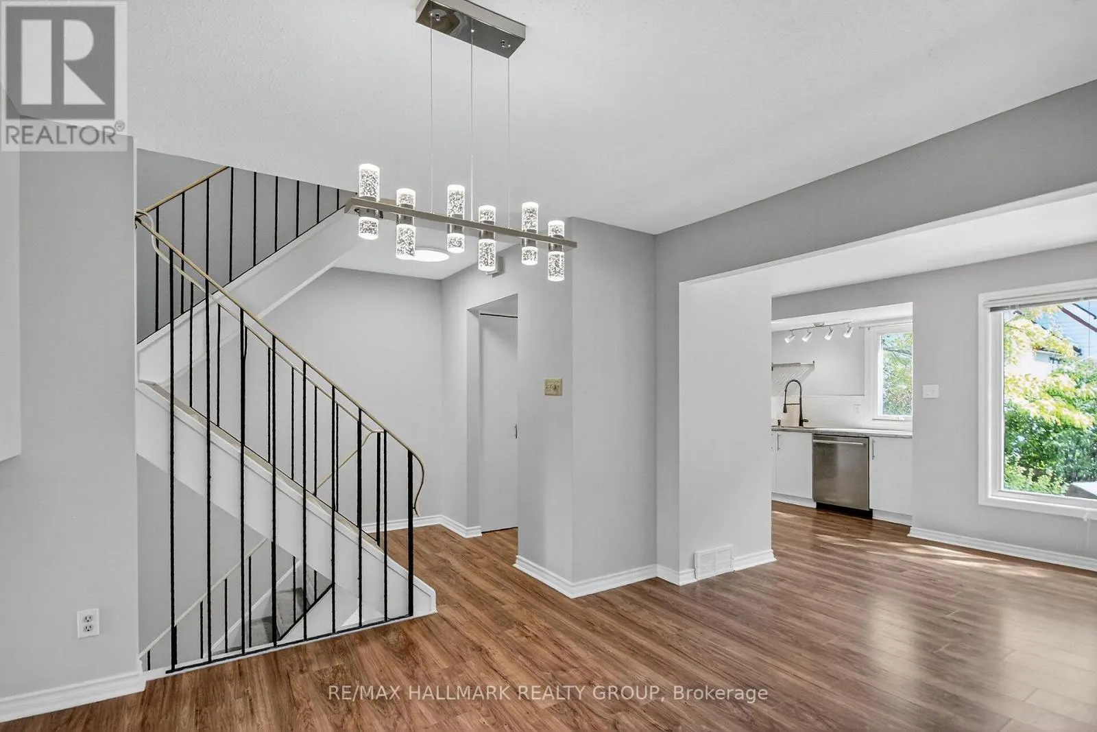 15 - 3350 SOUTHGATE ROAD