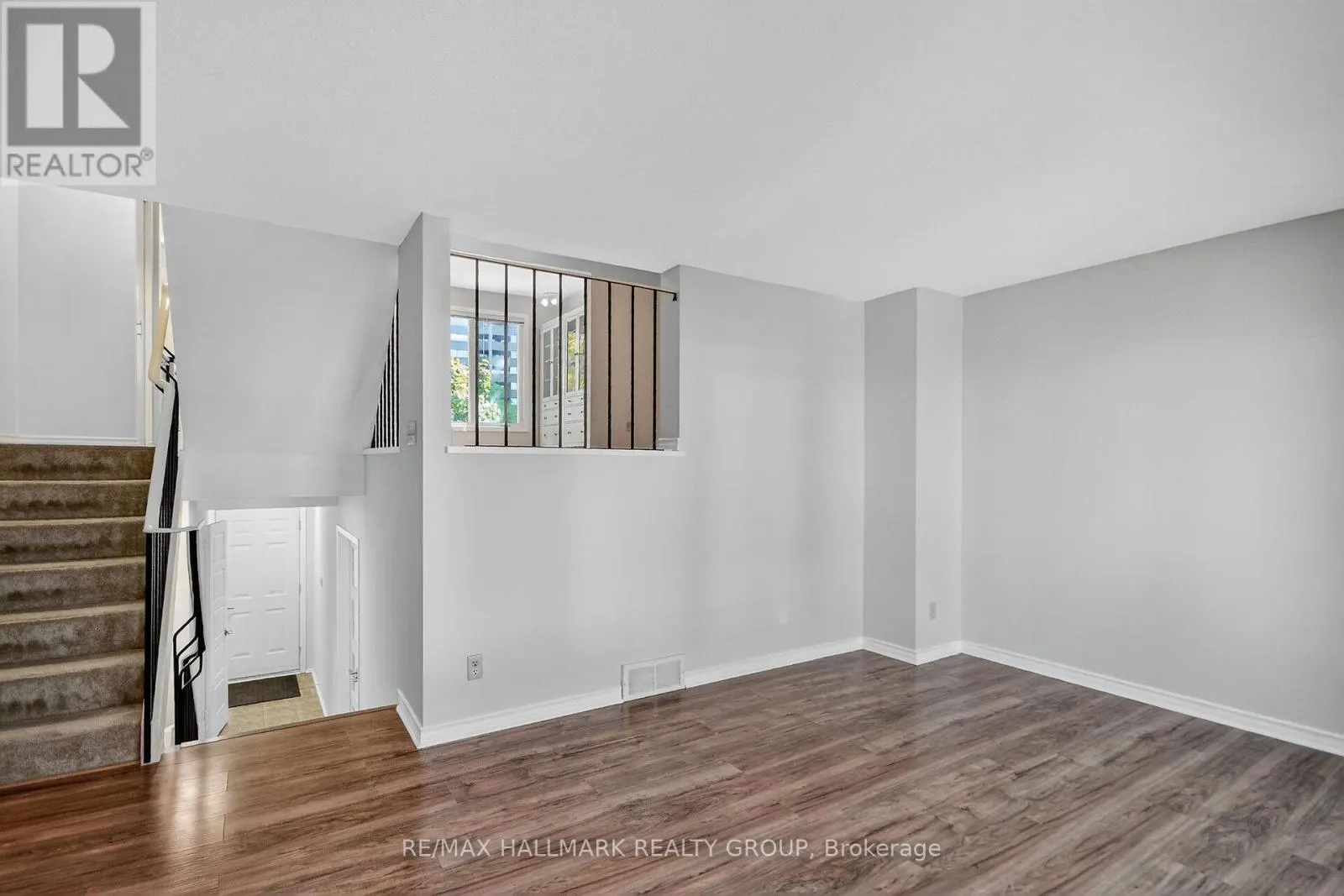 15 - 3350 SOUTHGATE ROAD