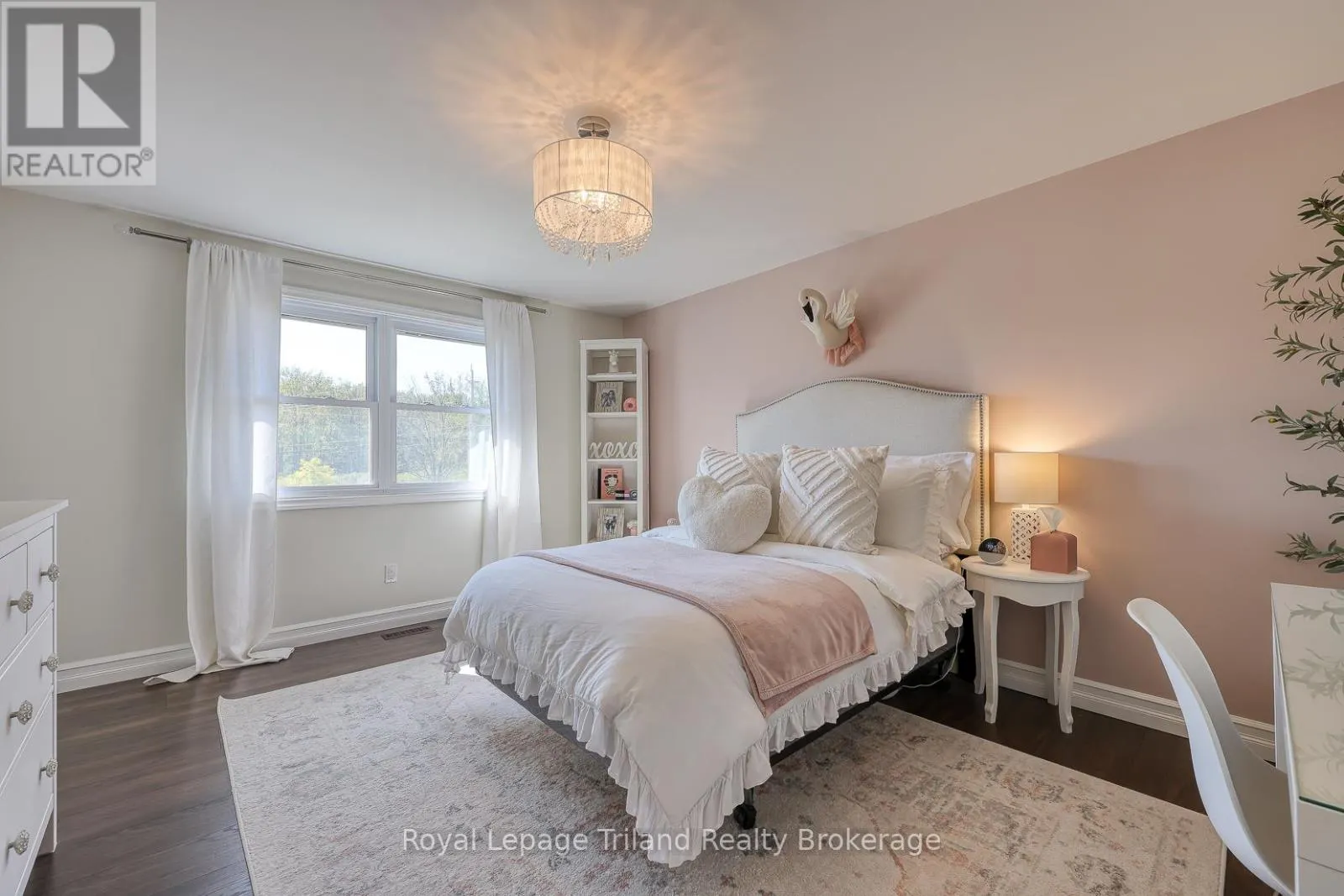 1 BRICKWOOD BOULEVARD