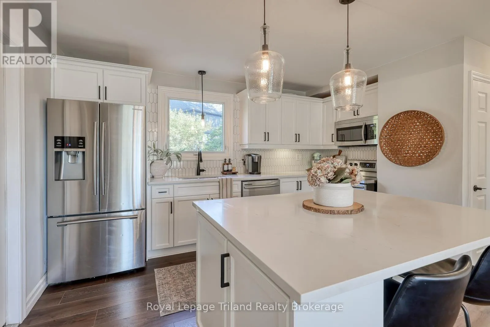 1 BRICKWOOD BOULEVARD