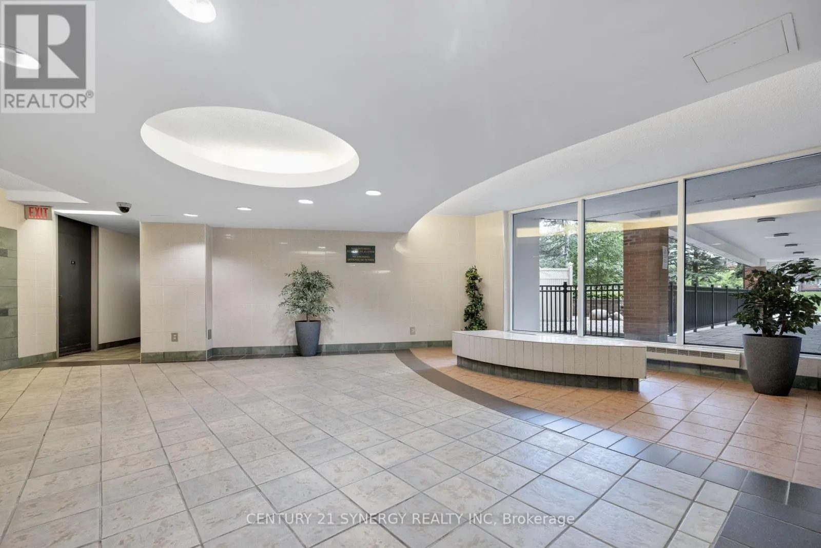1410 - 2020 JASMINE CRESCENT