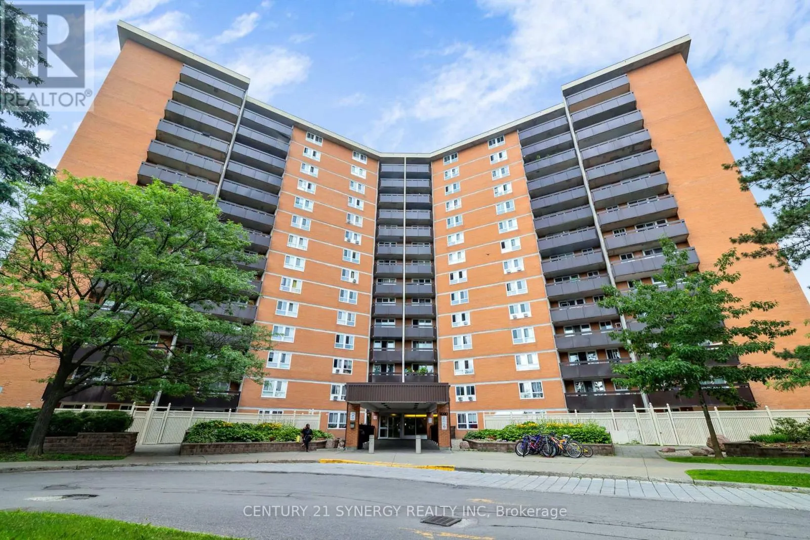 1410 - 2020 JASMINE CRESCENT