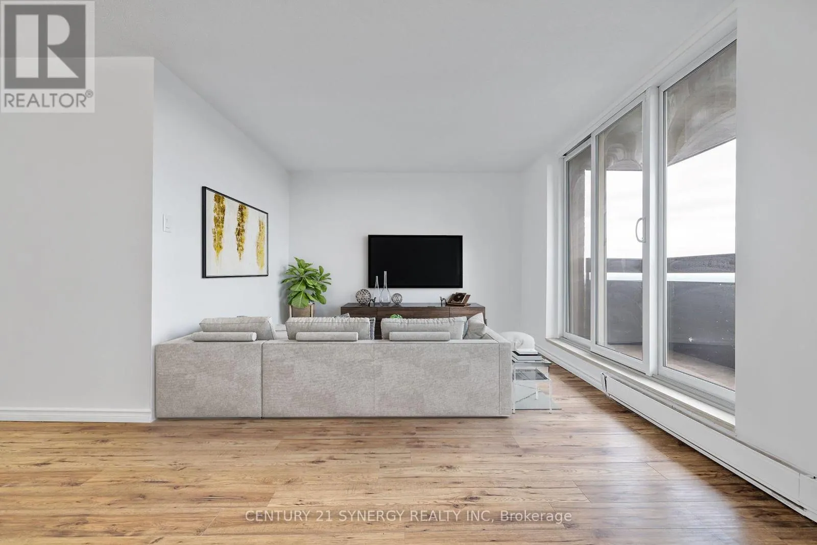 1410 - 2020 JASMINE CRESCENT