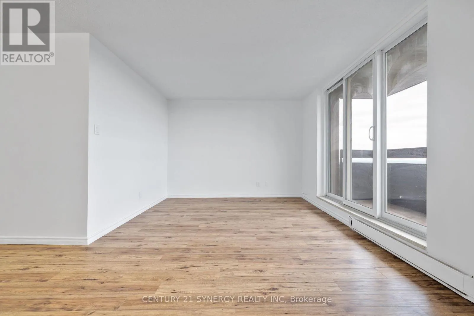 1410 - 2020 JASMINE CRESCENT