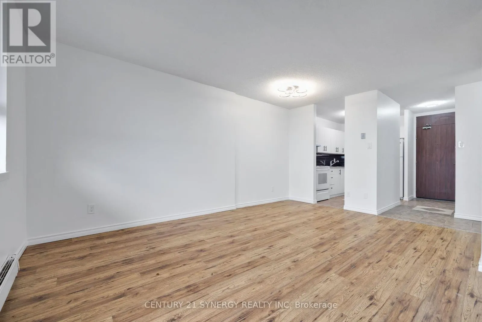 1410 - 2020 JASMINE CRESCENT