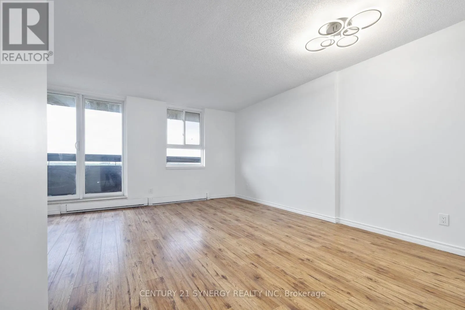 1410 - 2020 JASMINE CRESCENT