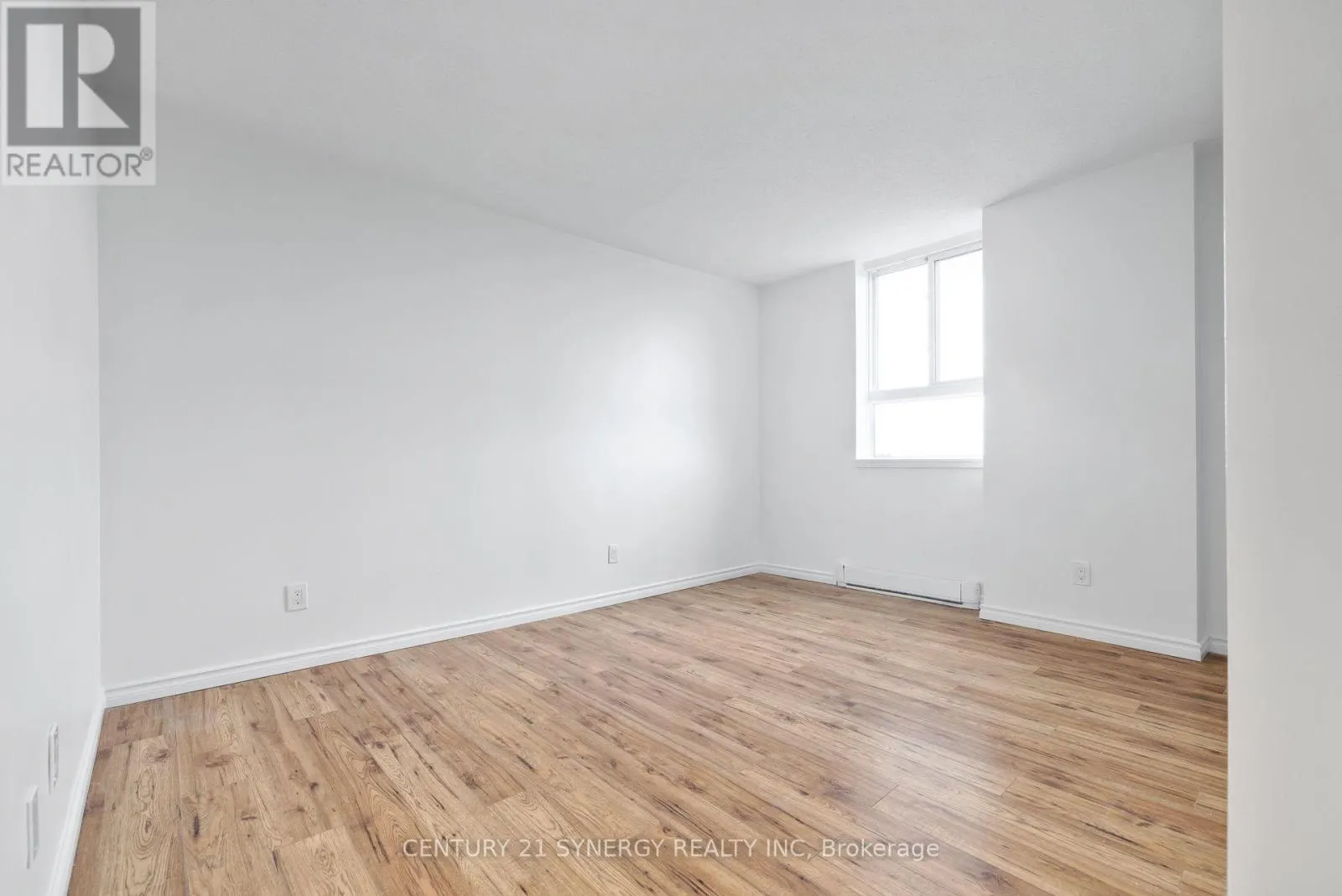 1410 - 2020 JASMINE CRESCENT
