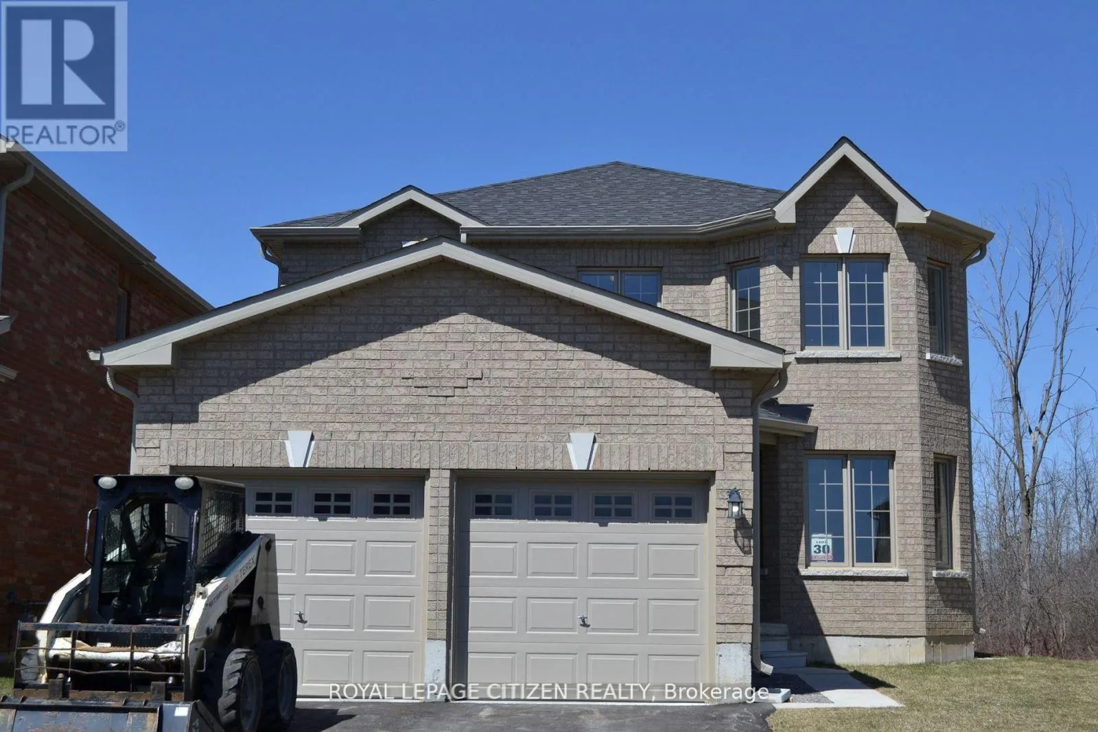 41 CAREW BOULEVARD