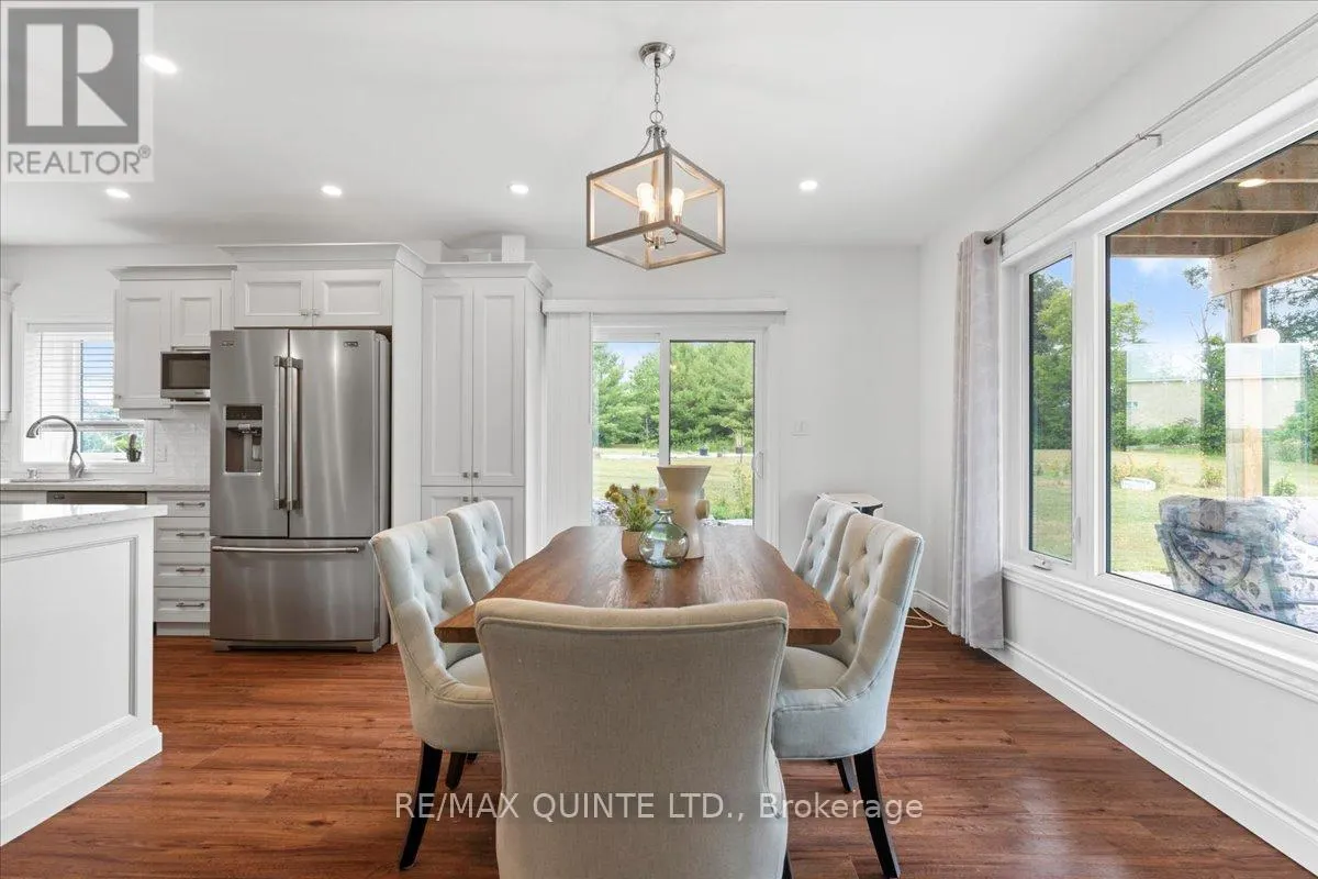 806 NEWBURGH ROAD